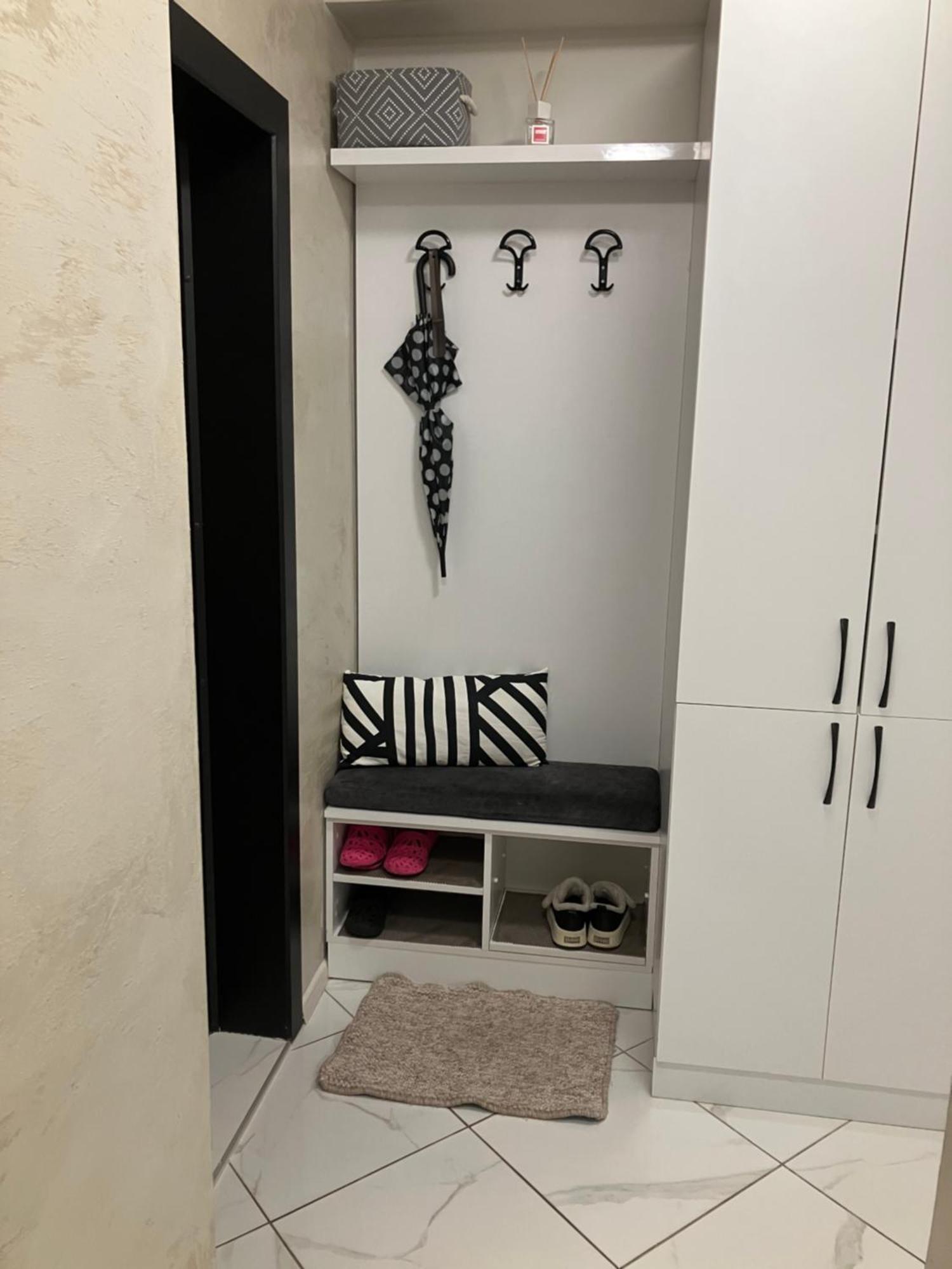 Joy Apartment Burgas Center Private Parking Exterior photo